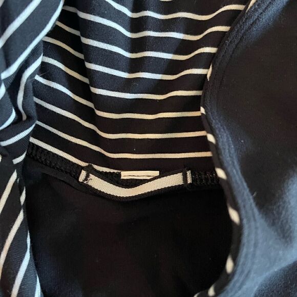 Lululemon Athletica Think Fast Black Half Zip Pullover | SZ 6 - Picture 10 of 16